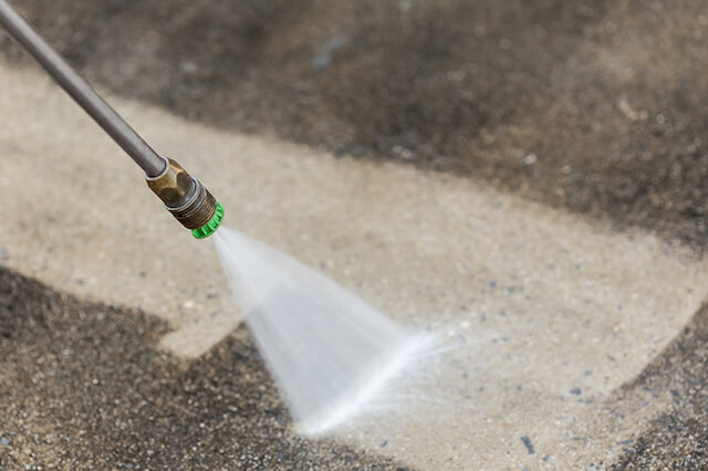 parking lot pressure washing in alhambra